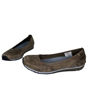 Eddie Bauer Womens Leather Slip On Comfort Walking Shoe Size 9 Brown Flat Loafer